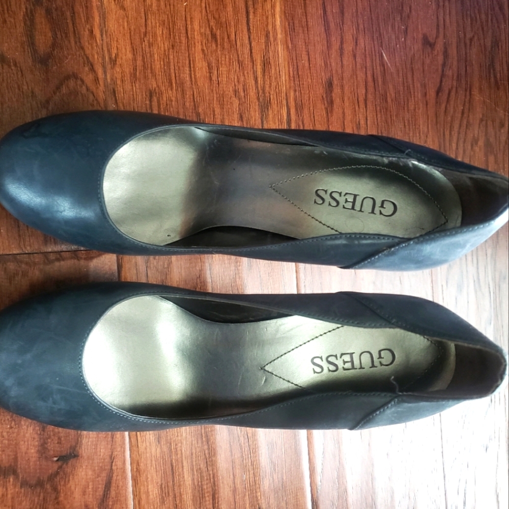 Shoes / Heels 👠 by Guess